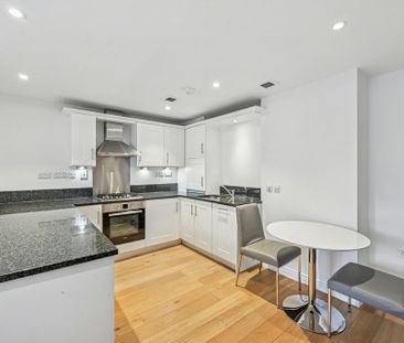1 bedroom flat to rent - Photo 3