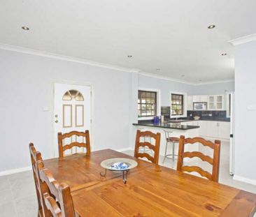 CLASSIC COUNTRY LIVING! - Photo 6