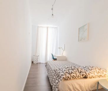 Carrer de Santa Teresa, Valencia, Valencian Community 46001 - Photo 6