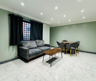 Chequers Lane, WELLINGBOROUGH - Photo 5