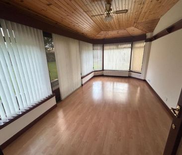 4 bedroom detached house to rent - Photo 2
