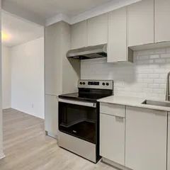 4 rooms apartment of 35m² in Montreal - Photo 2