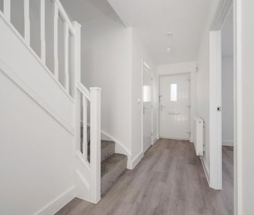 3 bedroom end of terrace house to rent - Photo 6