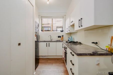 1/40 Woolton Avenue, Thornbury, Melbourne - Photo 4