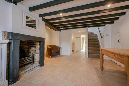 2 bedroom terraced house to rent - Photo 5