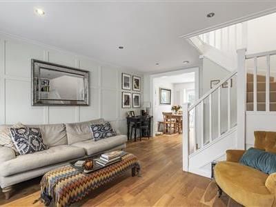 Spencer Walk, SW15 - Photo 1