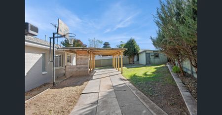 Beautifully Renovated Home - Photo 4