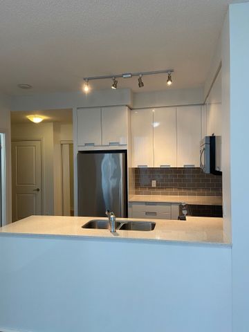 For Lease - 75 Eglinton Avenue Unit# 701, Mississauga, Ontario - Photo 2