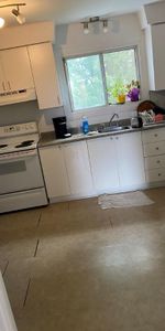 4 ET DEMI DISPONIBLE IMMÉDIATEMENT - Photo 3