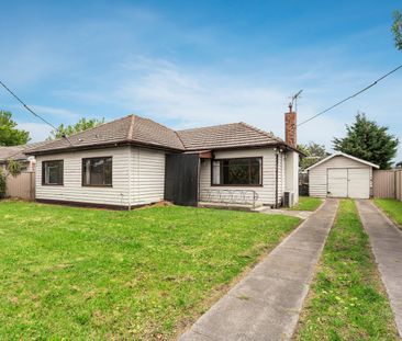 Open the Door and Prepare to be Amazed - Photo 4