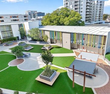 Furnished Apartment with Breathtaking Views & Resort-Style Amenities - Photo 4