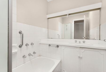 3/13 Ivanhoe Parade, Ivanhoe VIC 3079 - Photo 5