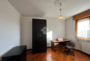 Porzione di bifamiliare in affitto