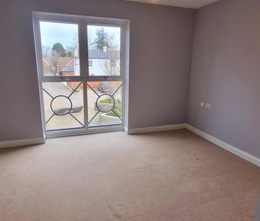 3 bedroom end of terrace house to rent - Photo 5