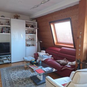 Magnifique appartement mansardé de 4 pièces au 7ème étage - Photo 3