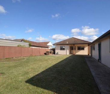 South Wentworthville - Photo 6