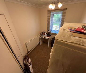 Briarside House Briarside Road - Photo 5