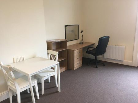 1 bedroom apartment to rent - Photo 4