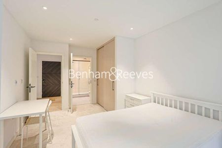 Iris House, Cedrus Avenue, UB1 - Photo 3