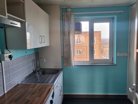 Room in a Shared Flat, Amhurst Park, N16 - Photo 4