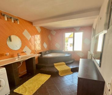 Vila D+P+1+M de INCHIRIAT- Oras Ovidiu Constanta - Fotografie 5