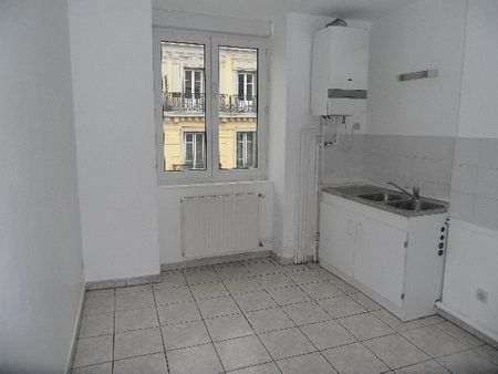 APPARTEMENT T3 A LOUER - Photo 3