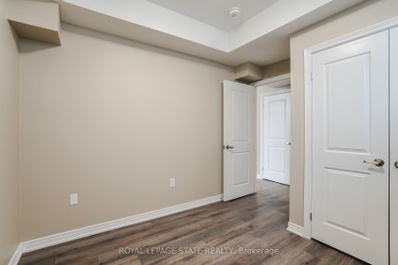 Detached Home For Lease | X7318984 - Photo 4