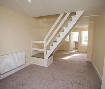 Pennyfarthing Street, Salisbury, SP1 - Photo 1