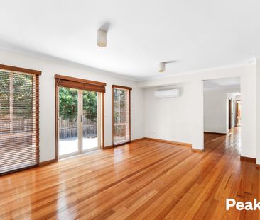 Perfect Position In The Heart Of Berwick - Photo 1