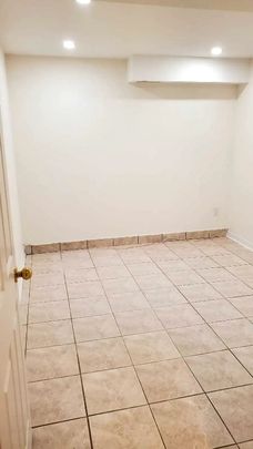 For Lease - 7 Price Street, Richmond Hill, Ontario - Photo 1