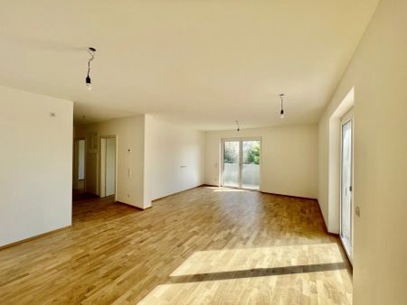 Neubau Erstbezug Gemütliche Drei Zimmer Wohnung mit Balkon und Terrasse - Foto 5