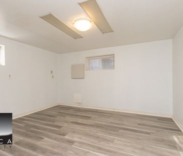 630 29th Street East, North Vancouver (Basement Suite) - Photo 6