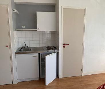 A LOUER BREST LIBERTE STUDIO 21 M2 Hyper-centre - Photo 4