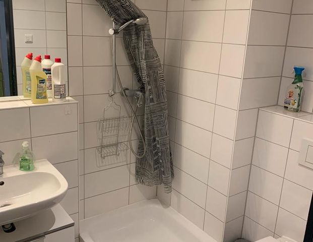 1 Zimmer Studio Apartment Wohnung Untermiete + Balkon + WIFI - Photo 1