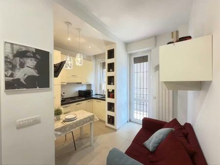 Via Gamboloita, Milan, Lombardy 20139 - Photo 5