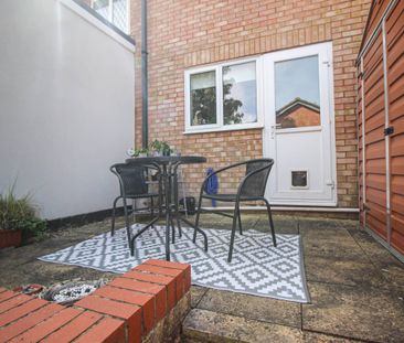 Basil Close, Swindon, Swindon, SN2 - Photo 1
