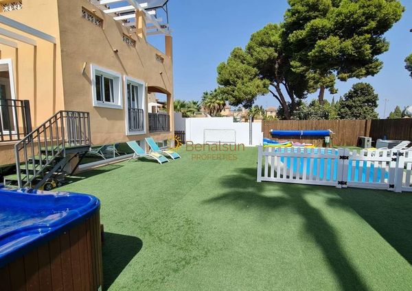 MID SEASON For rent from 1.11.24-30.4.25 MAGNIFICENT villa in Urbanización El Pinar (Torremolinos)