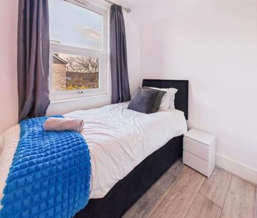 St. Vincents Road, Dartford, DA1 - Photo 2