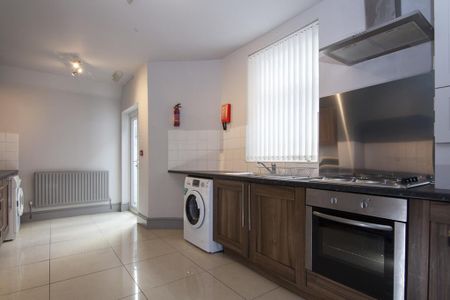 5 bedroom house to rent - Photo 4