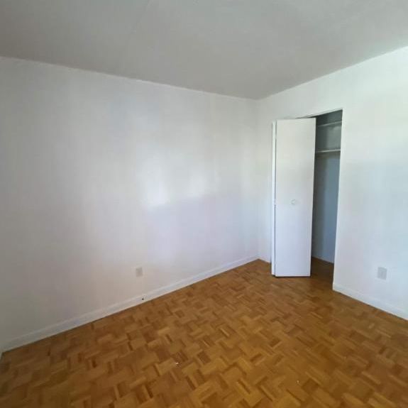 2 CH - 1 SDB - Saint-Jean-sur-Richelieu - $1,245 /mo - Photo 1