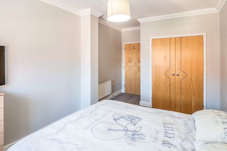 2 bedroom apartment to rent Corner House, Windsor Place, Leamington Spa, CV32 - Photo 3