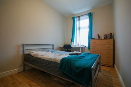 106 Raddlebarn Road - Photo 3