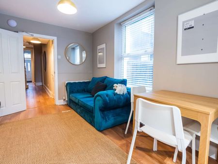 Delightful Ensuite rooms - St Judes Room 4 - Photo 2