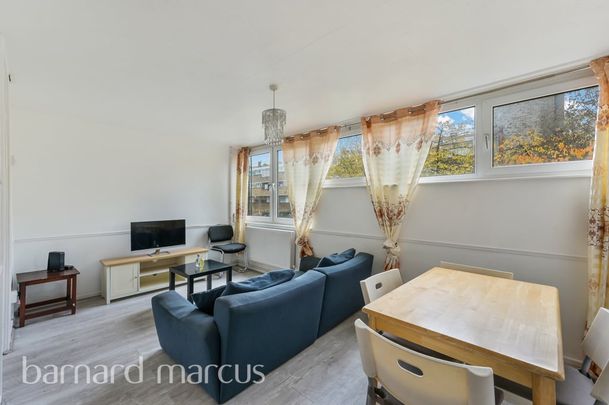 New Orleans Walk, Archway - Photo 1