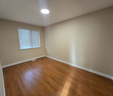 For Lease - 69 Alexandria Crescent, Brampton, Ontario - Photo 6