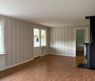 Ängvägen, Åsbro - Foto 1