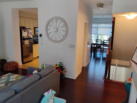 For Lease - 51 Beverley Glen Boulevard Unit# 42, Vaughan, Ontario - Photo 2