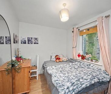 87a Dunluce Avenue, Belfast, BT9 7AW - Photo 4