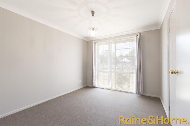 16 John Glenn Place, Dubbo, NSW 2830 - Photo 1