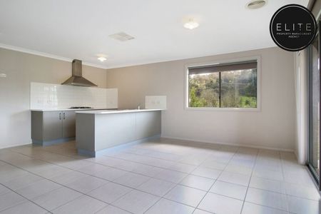 89 Greta Drive, Hamilton Valley - Photo 3